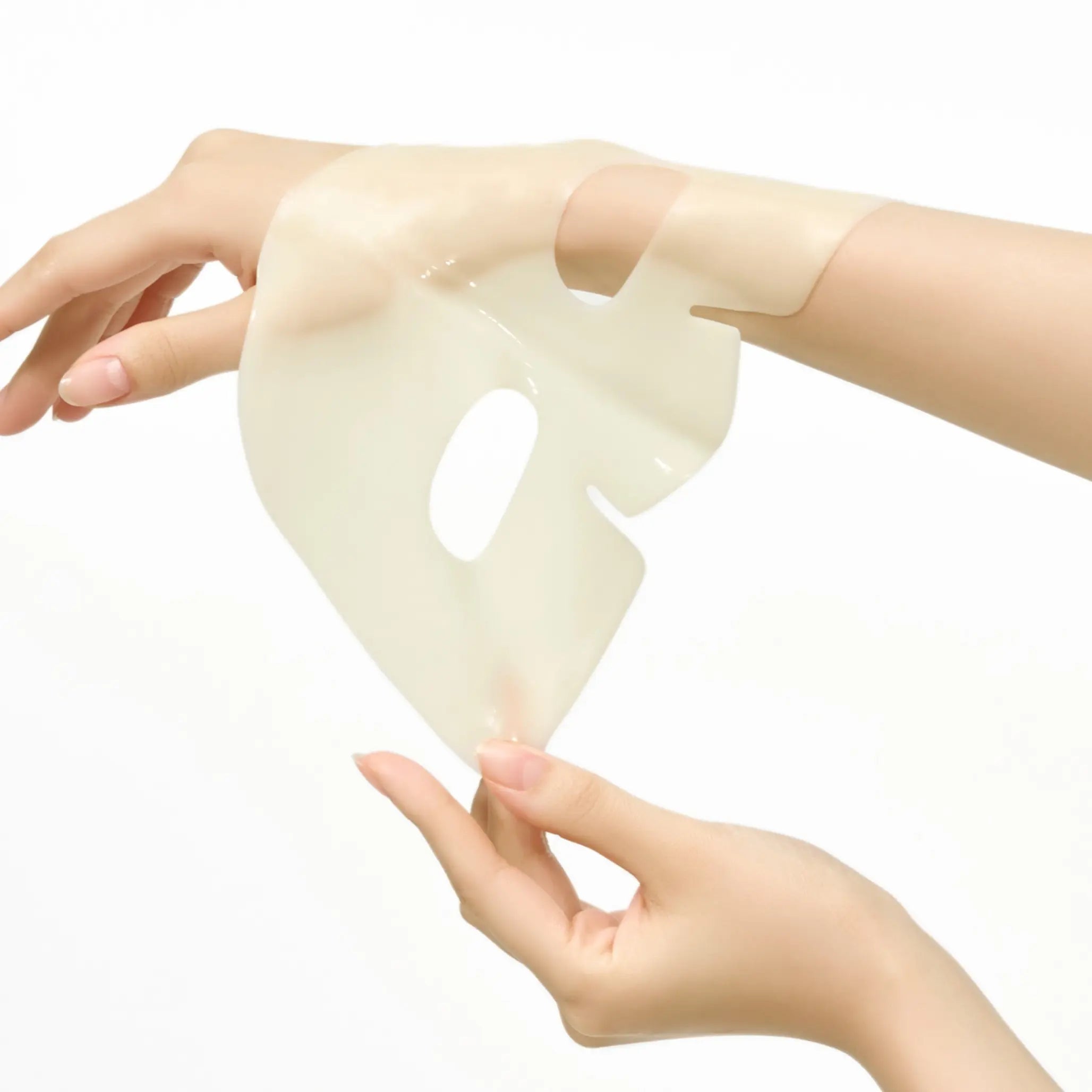 Brightening Afterglow Gel Mask with Yuja Extract and Vitamin C Luvum-thumbmail-4