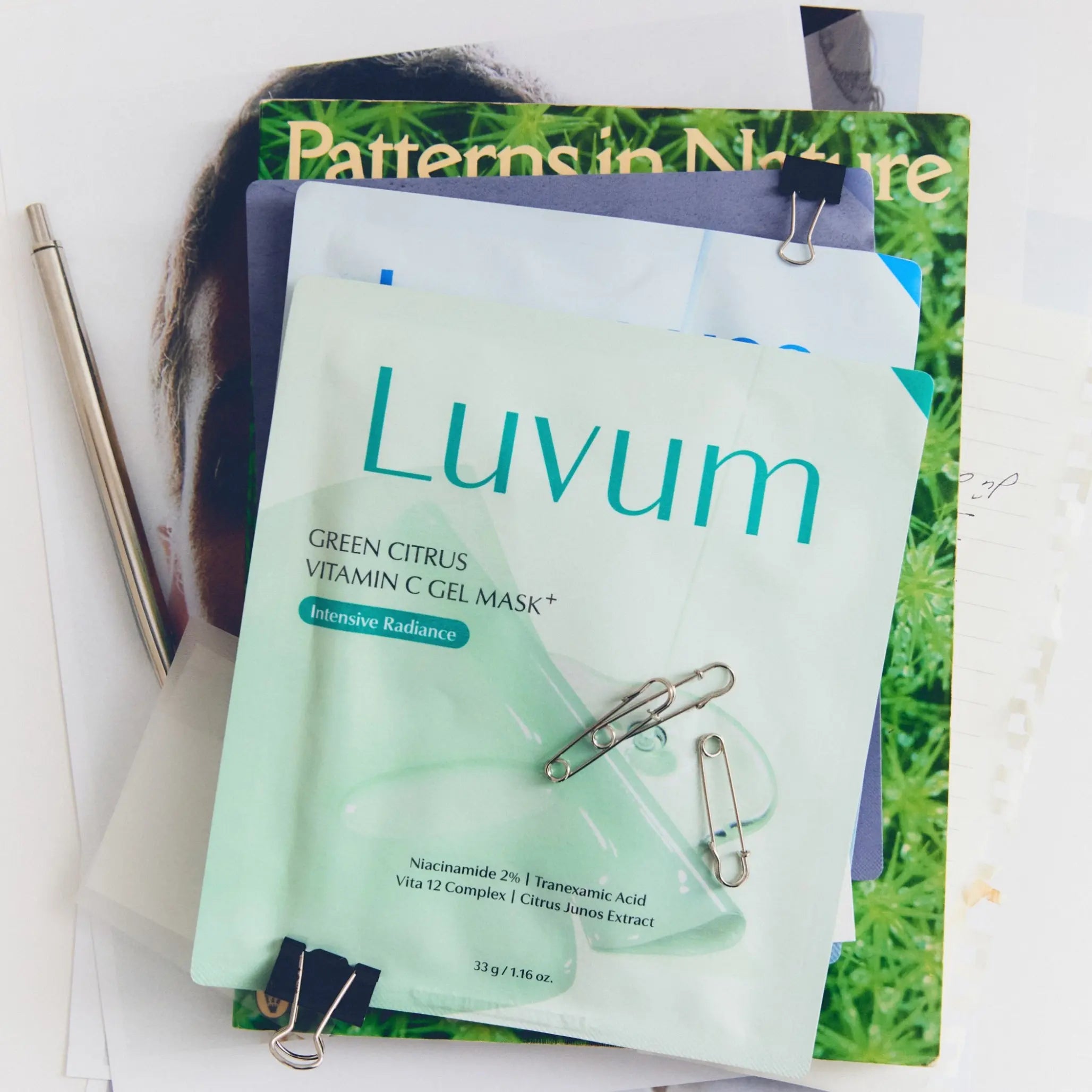 Brightening Green Citrus Gel Mask with Vitamin C, Retinol, and Tranexamic Acid Luvum-thumbmail-5