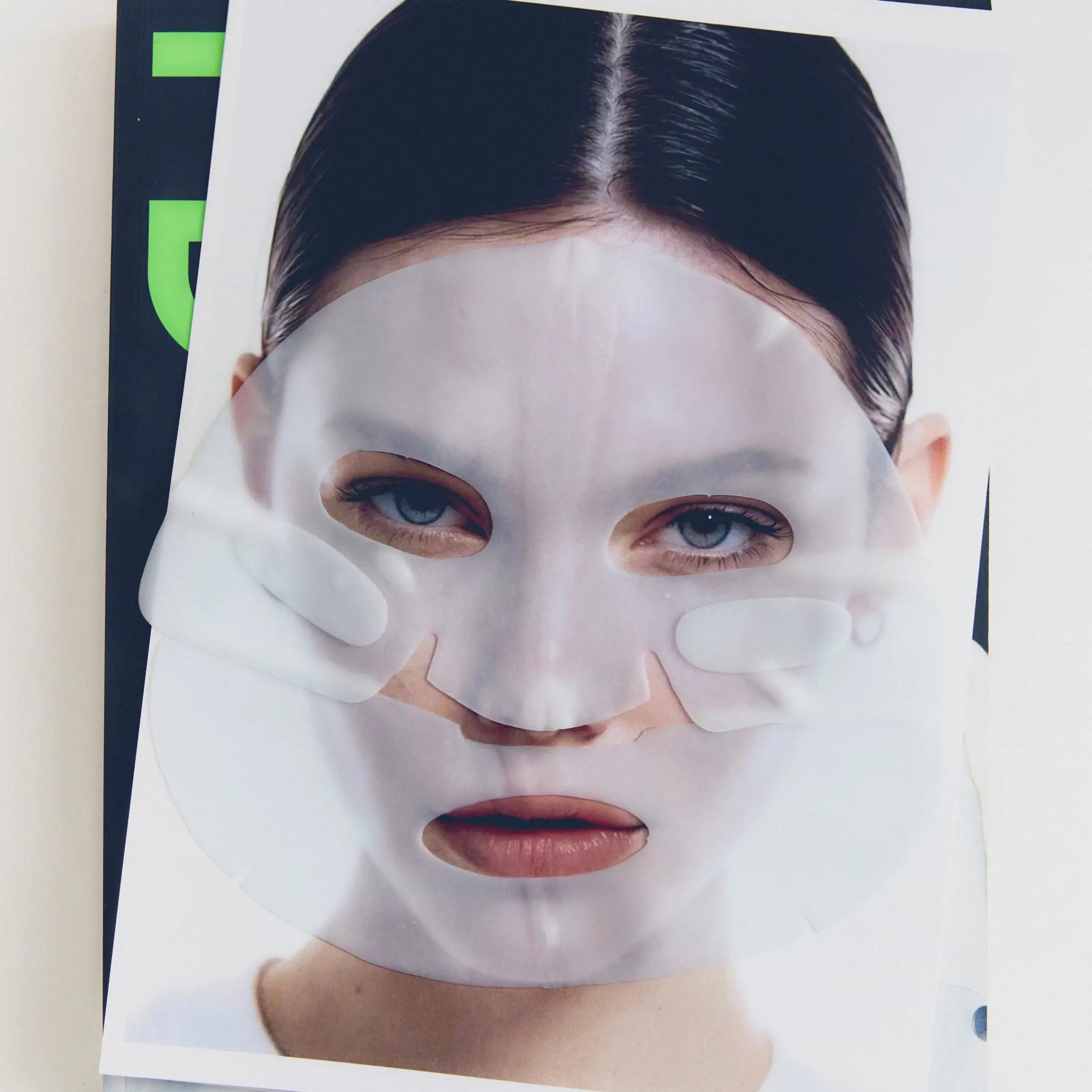Firming Glacial Marine Gel Mask with PDRN and Algae Luvum-thumbmail-3