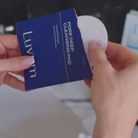 Deep Cleansing Pore-Minimizing Pads with AHA Acids Luvum-thumbmail-3
